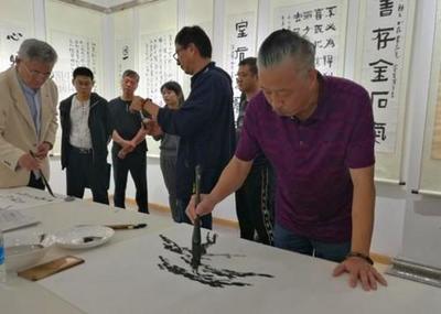 翰墨飘香映北疆——中国著名书法家走进加格达奇 以艺术点亮兴安文化